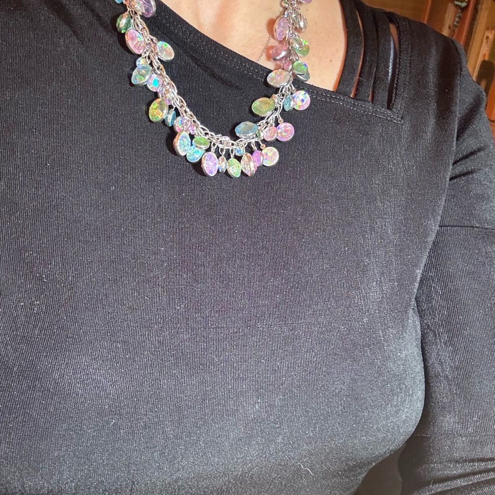 Aurora borealis multicolor iridescent Weiss like Necklace - Picture 5 of 14